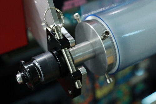 UV-H302 ロールツーロール UV DTF プリンター