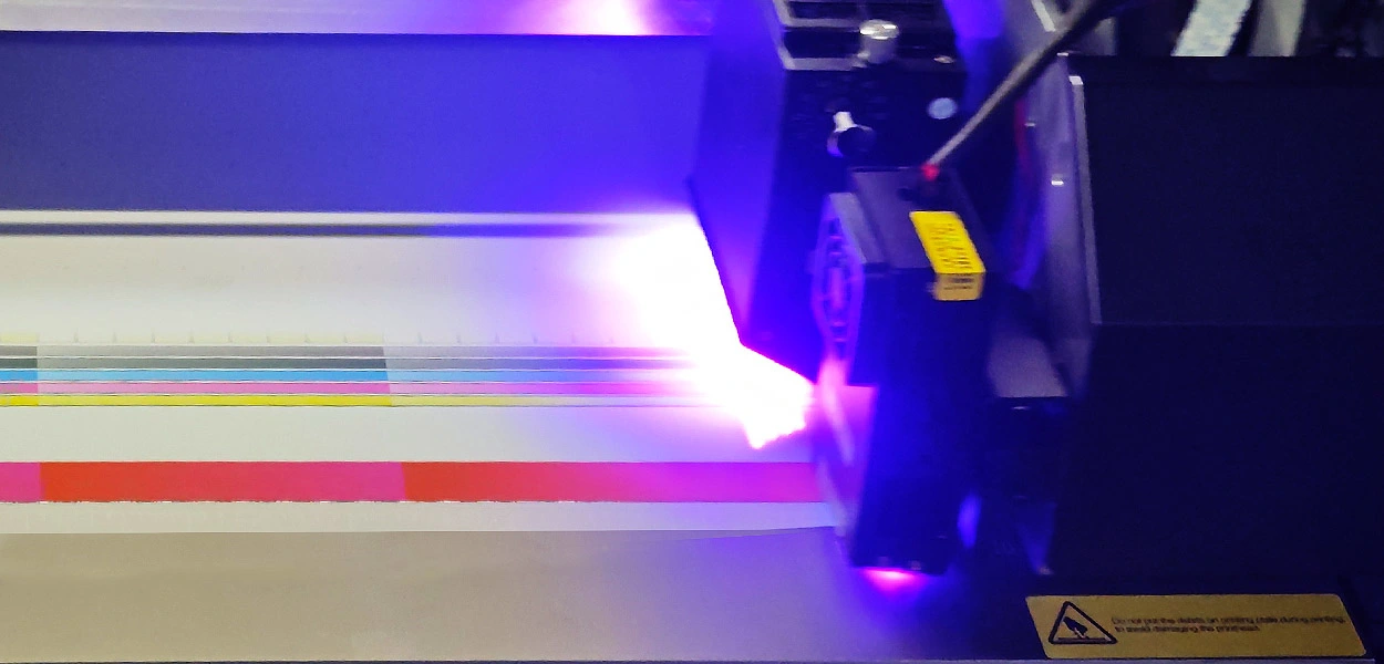 UV プリンターのメンテナンスと手入れの方法